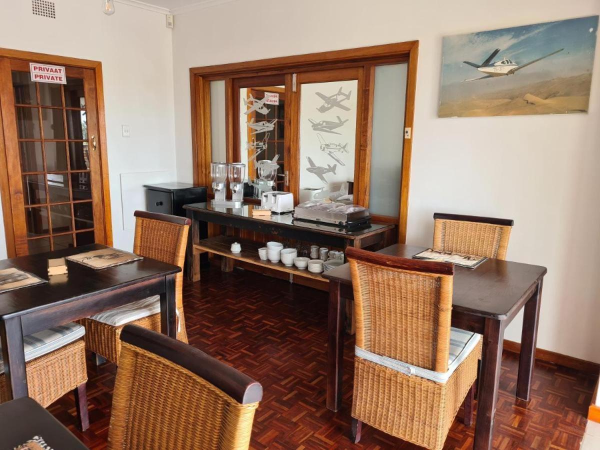 Aviators Paradise Guest House Mossel Bay Eksteriør billede