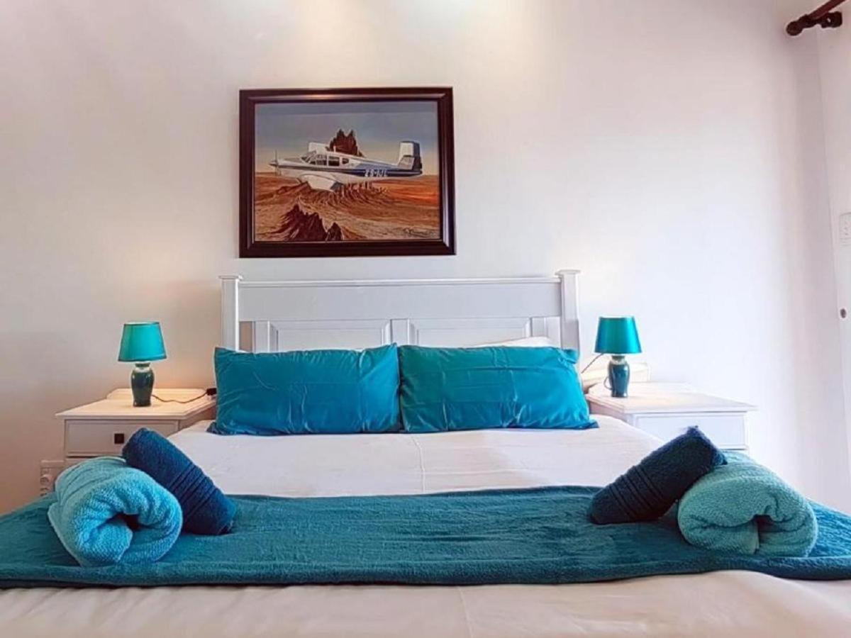 Aviators Paradise Guest House Mossel Bay Eksteriør billede