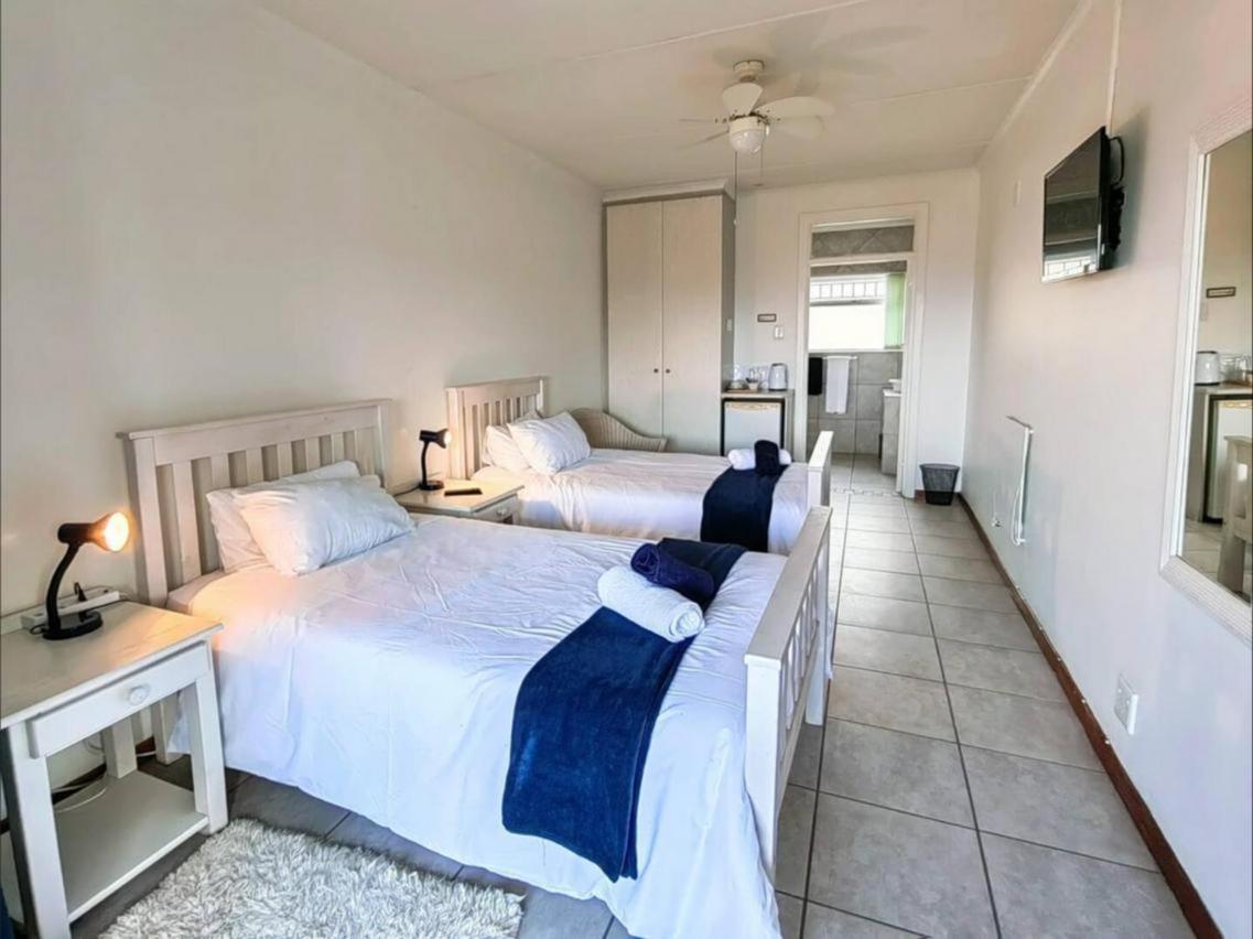 Aviators Paradise Guest House Mossel Bay Eksteriør billede